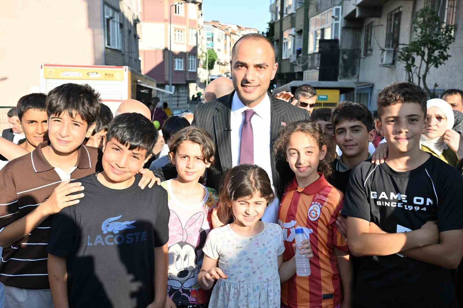 gaziosmanpasada dunya kupasi temali park torenle acildi 2 2jzN6A7J