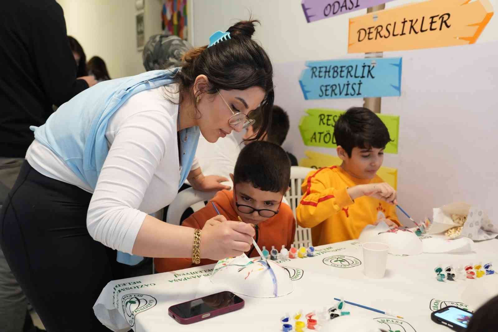 gaziosmanpasada dunya otizm farkindalik gunu etkinligi duzenlendi 2 7919HU8A