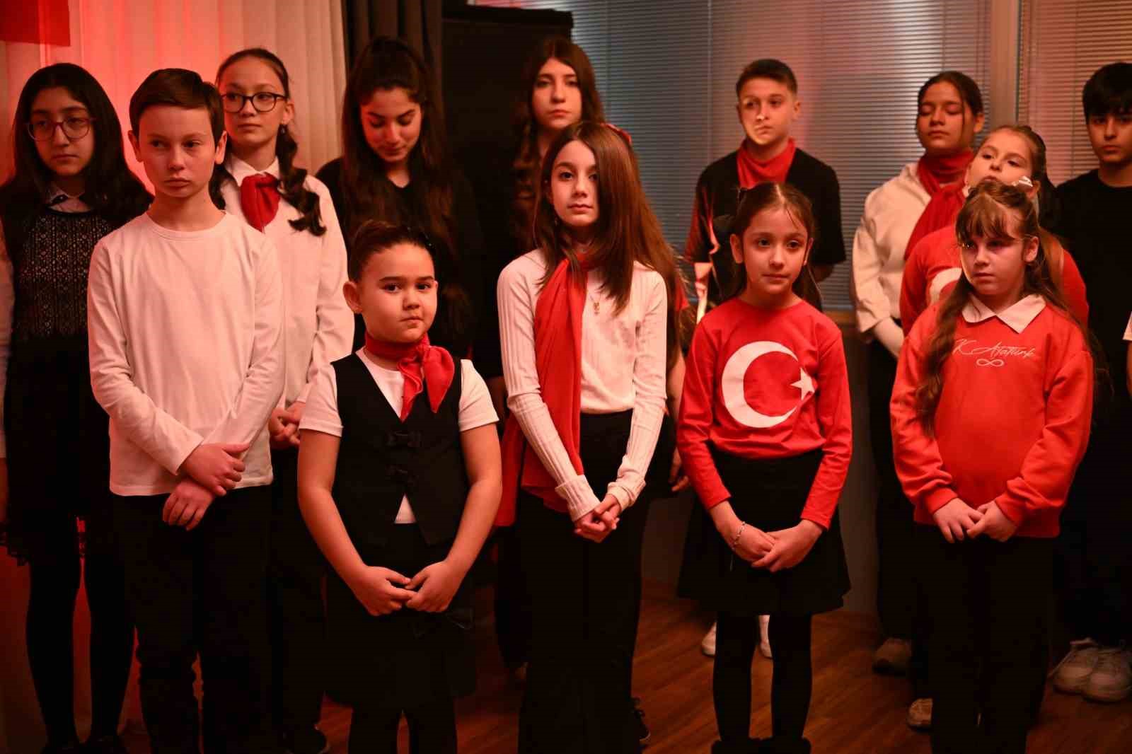 gaziosmanpasada istiklal marsinin kabulunun 105inci yil donumunde mehmet akif ersoy anildi 1 CdSKtKAn