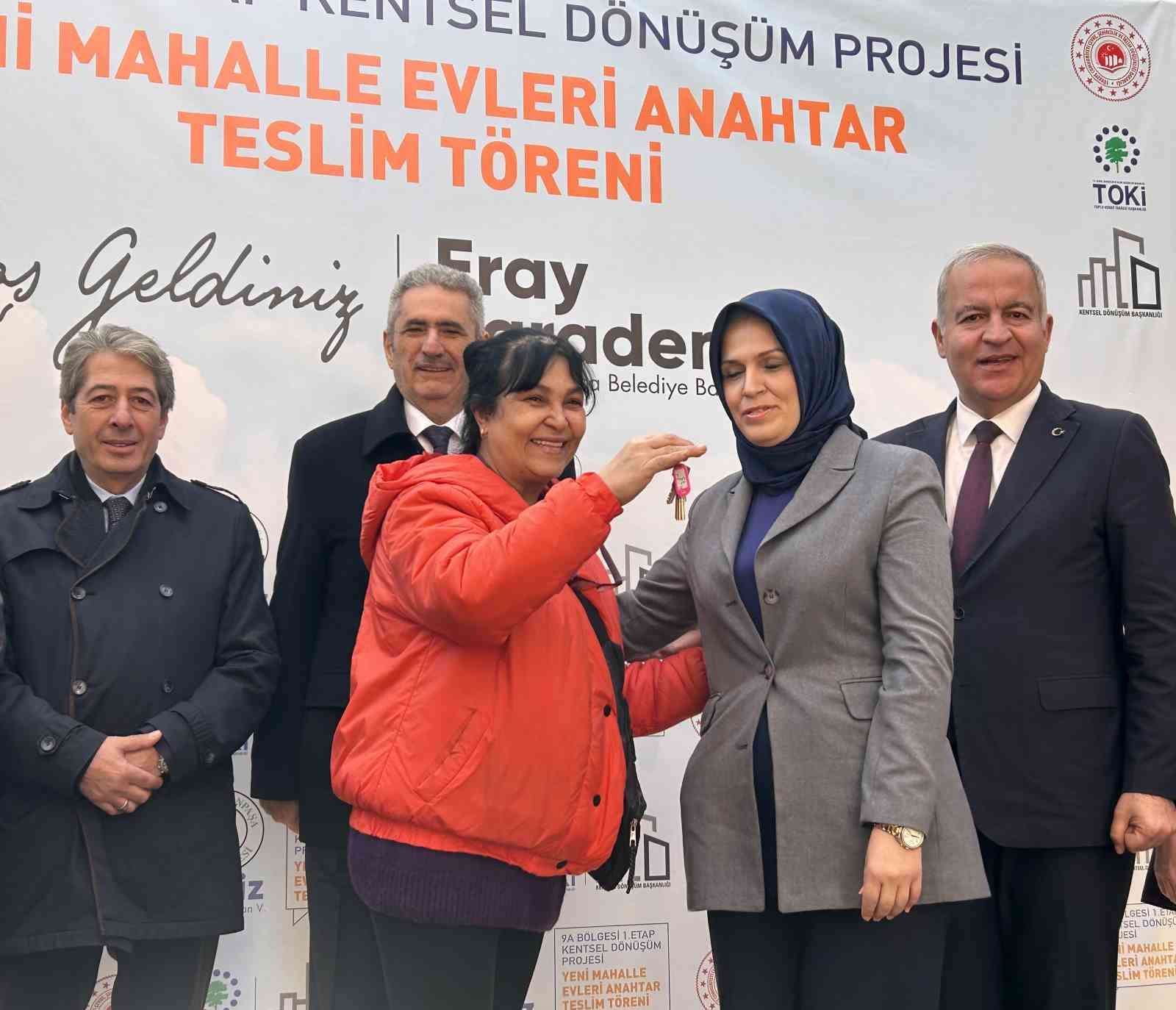 gaziosmanpasadaki yeni mahalle evleri konutlari sahiplerine teslim edildi 1