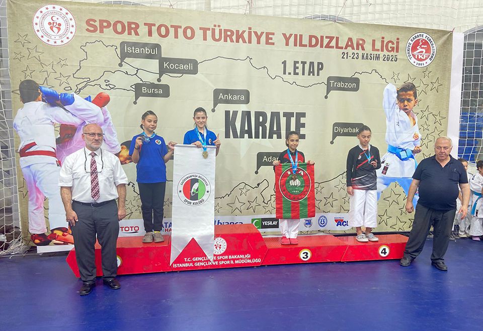 gaziosmanpasali karatecilerden turkiye yildizlar liginde 14 madalya 2 zeiqEqgt