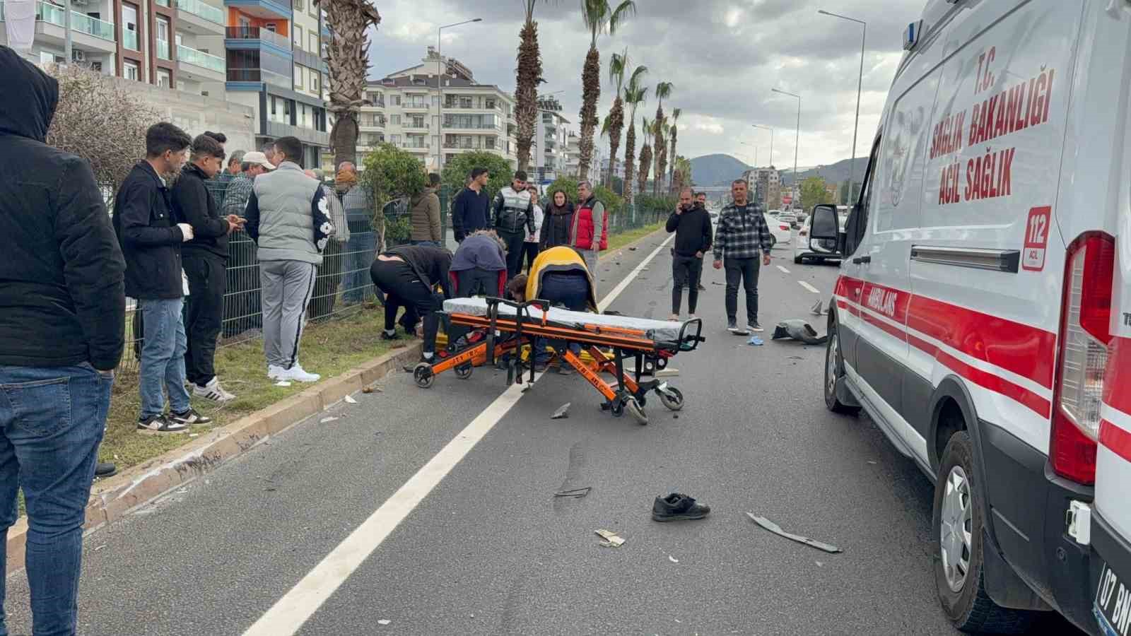 gazipasada akulu motosiklete otomobil carpti 1 olu 6
