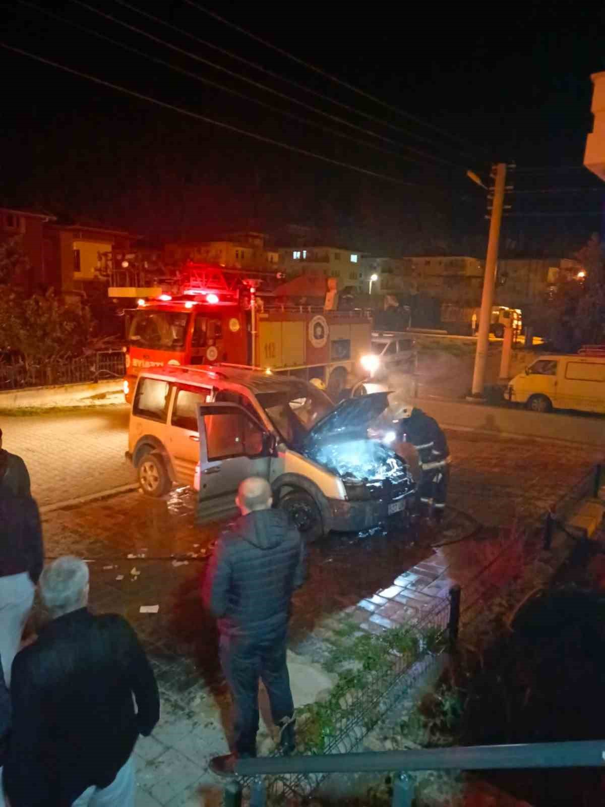 gazipasada arac yangini 2 OyfIrHnR