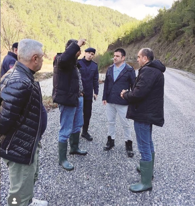 gazipasada heyelan yolu yuttu 4