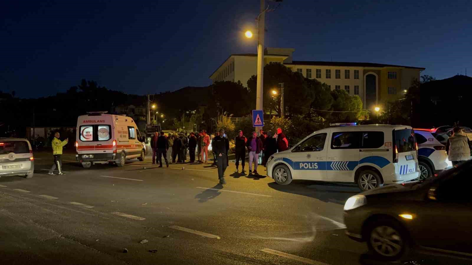 gazipasada kamyonetin carptigi yaya hayatini kaybetti 3 LkPhM1sP