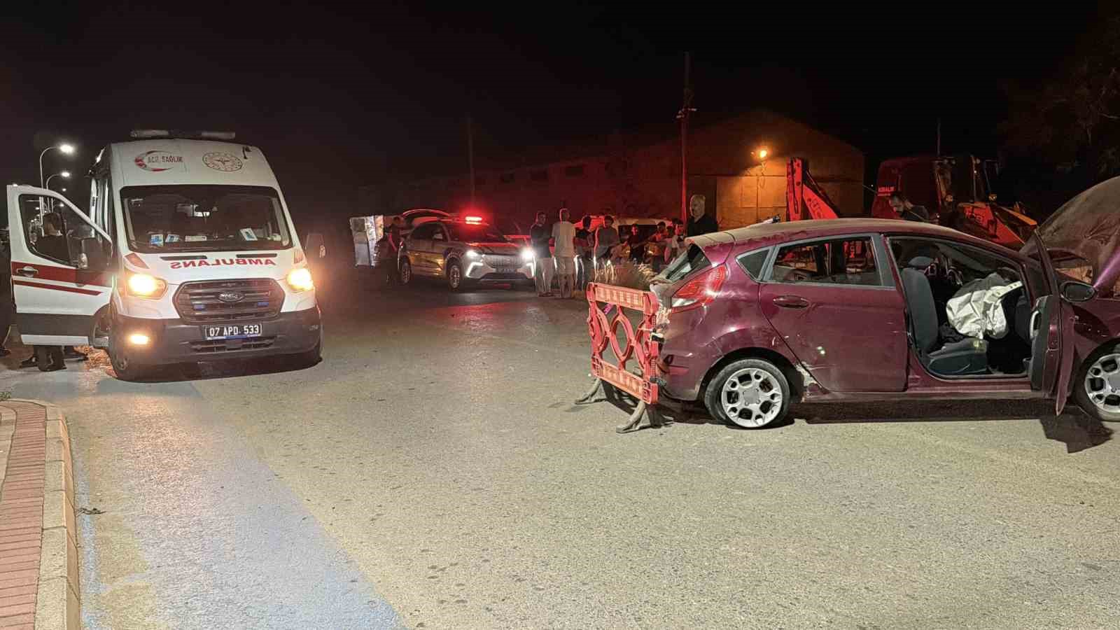 Gazipaşa’da otomobil takla attı: 4 yaralı 9 gazipasada otomobil takla atti 4 yarali 5
