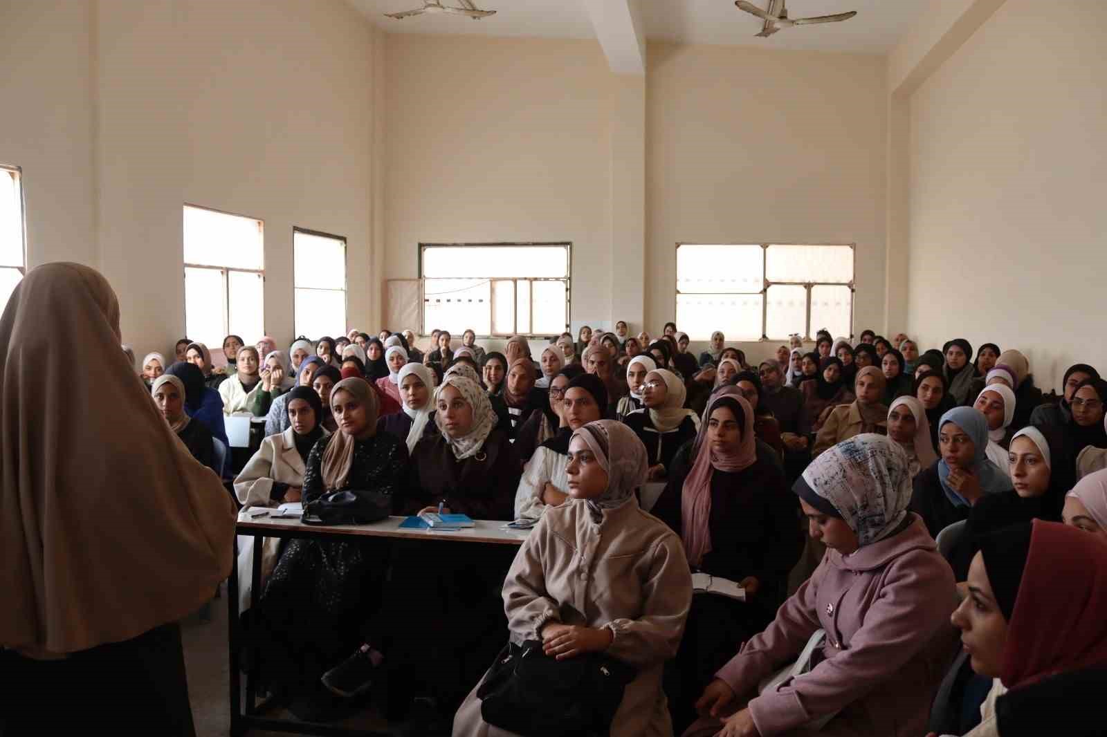 gazze islam universitesinde 2 yil aradan sonra dersler yeniden basladi 1 n9XwRuby
