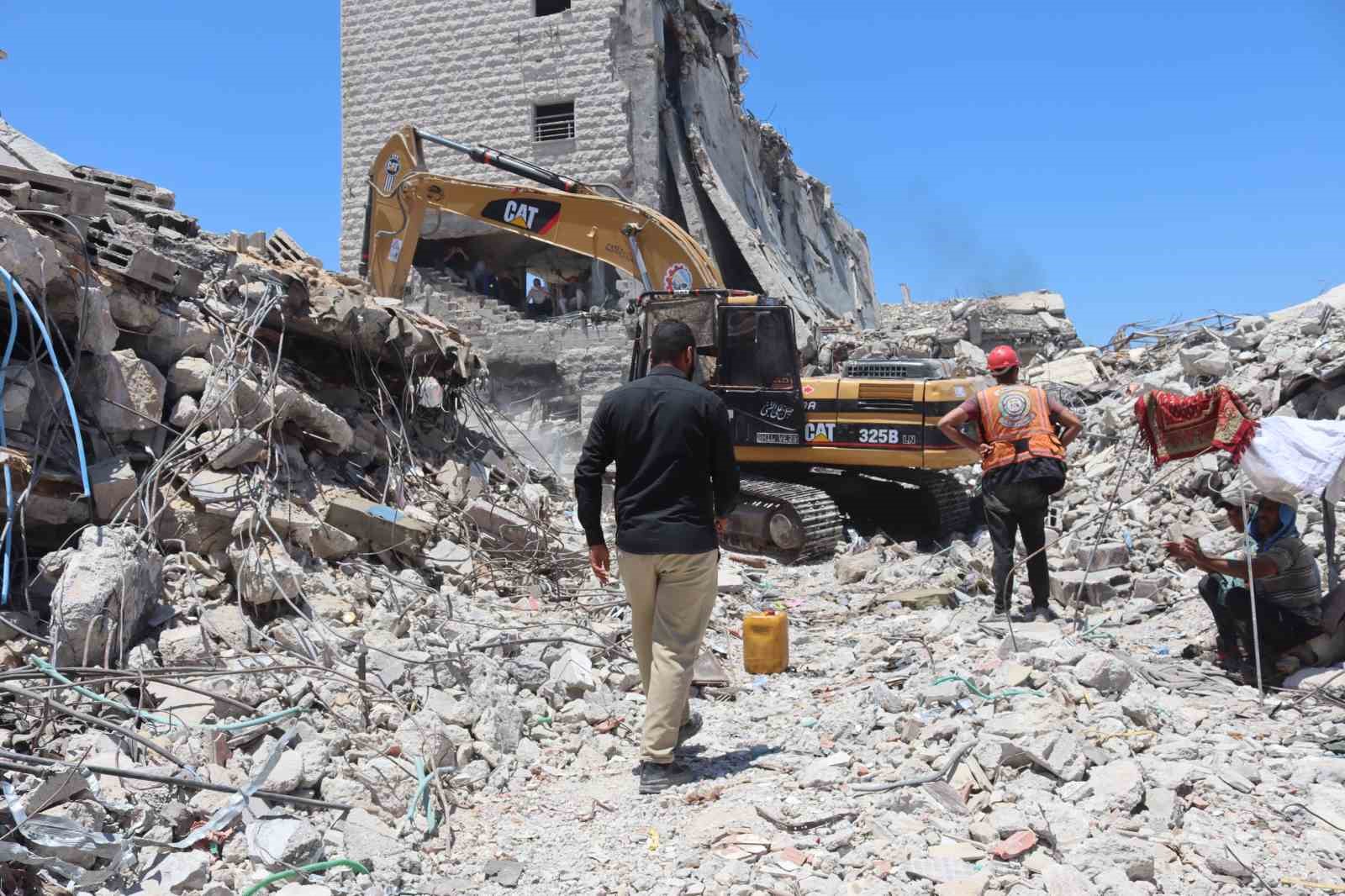 Gazze’de 147 binanın enkazında cenaze arama çalışmaları başlatıldı 8 gazzede 147 binanin enkazinda cenaze arama calismalari baslatildi 4 ZK5hFPCe