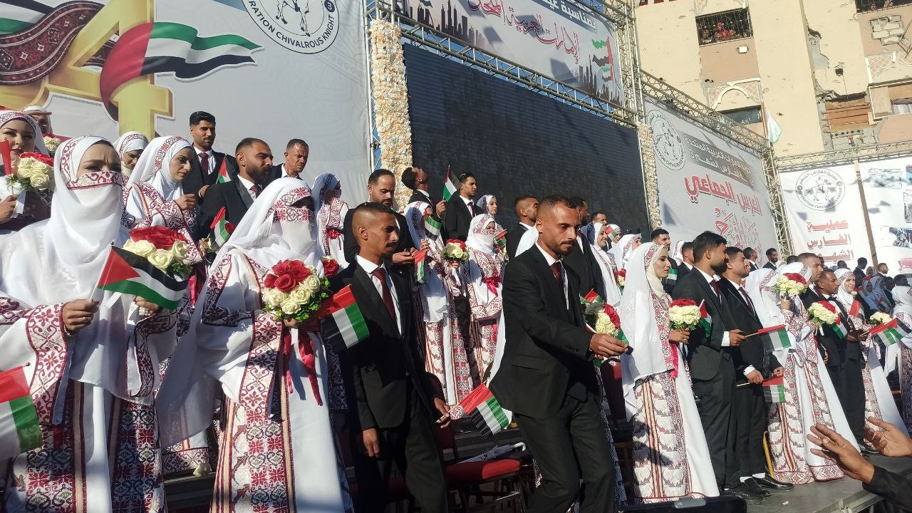 gazzede 54 cift savasin golgesinde dunya evine girdi 1 zGribgQ1