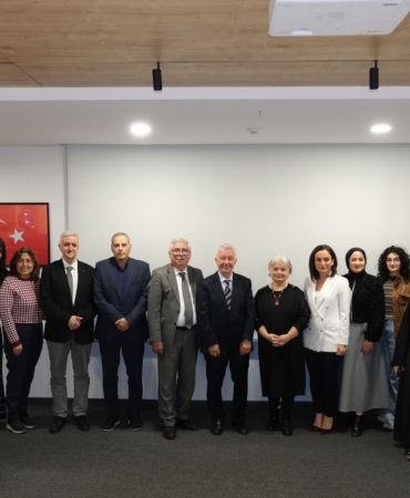 gebelikte-yuksek-seker-cocukta-diyabet-ve-obezite-riskini-artiriyor-5DZfjUI5.jpg