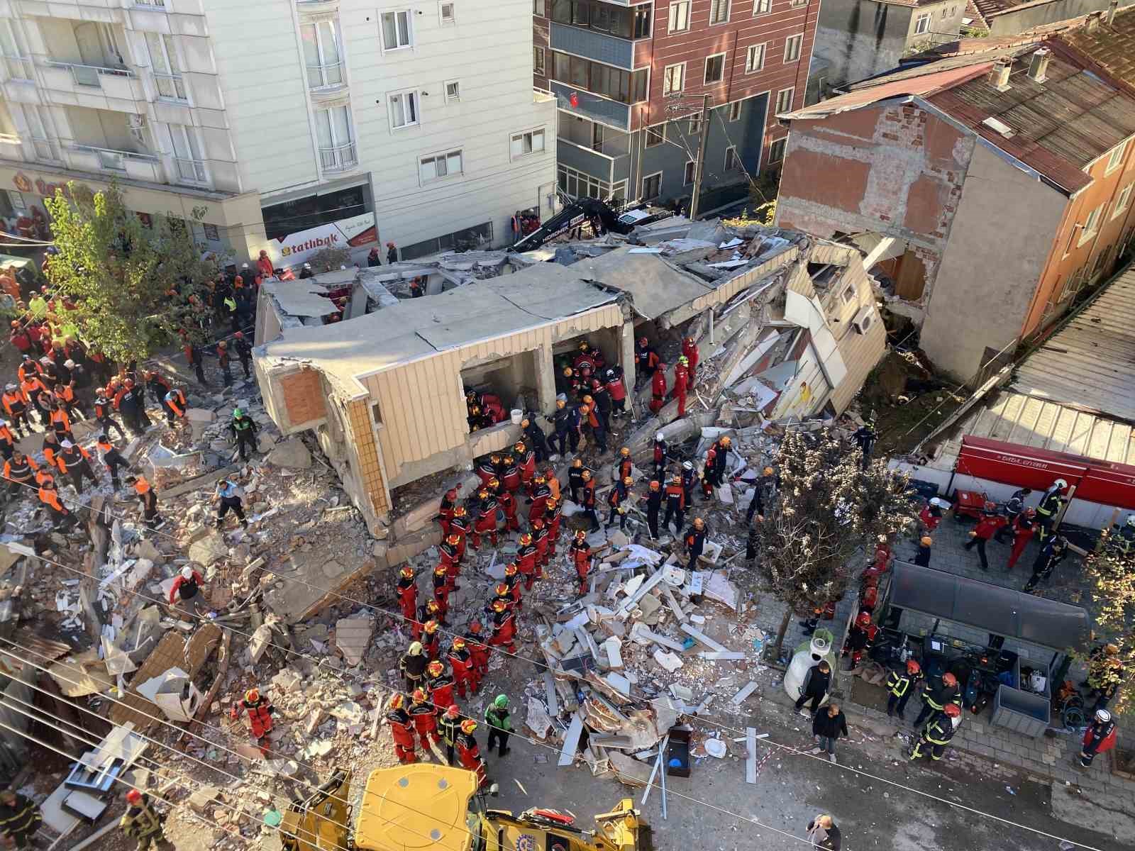 Gebze’de çöken bina havadan görüntülendi 15 gebzede coken bina havadan goruntulendi 11 zASIC6h3