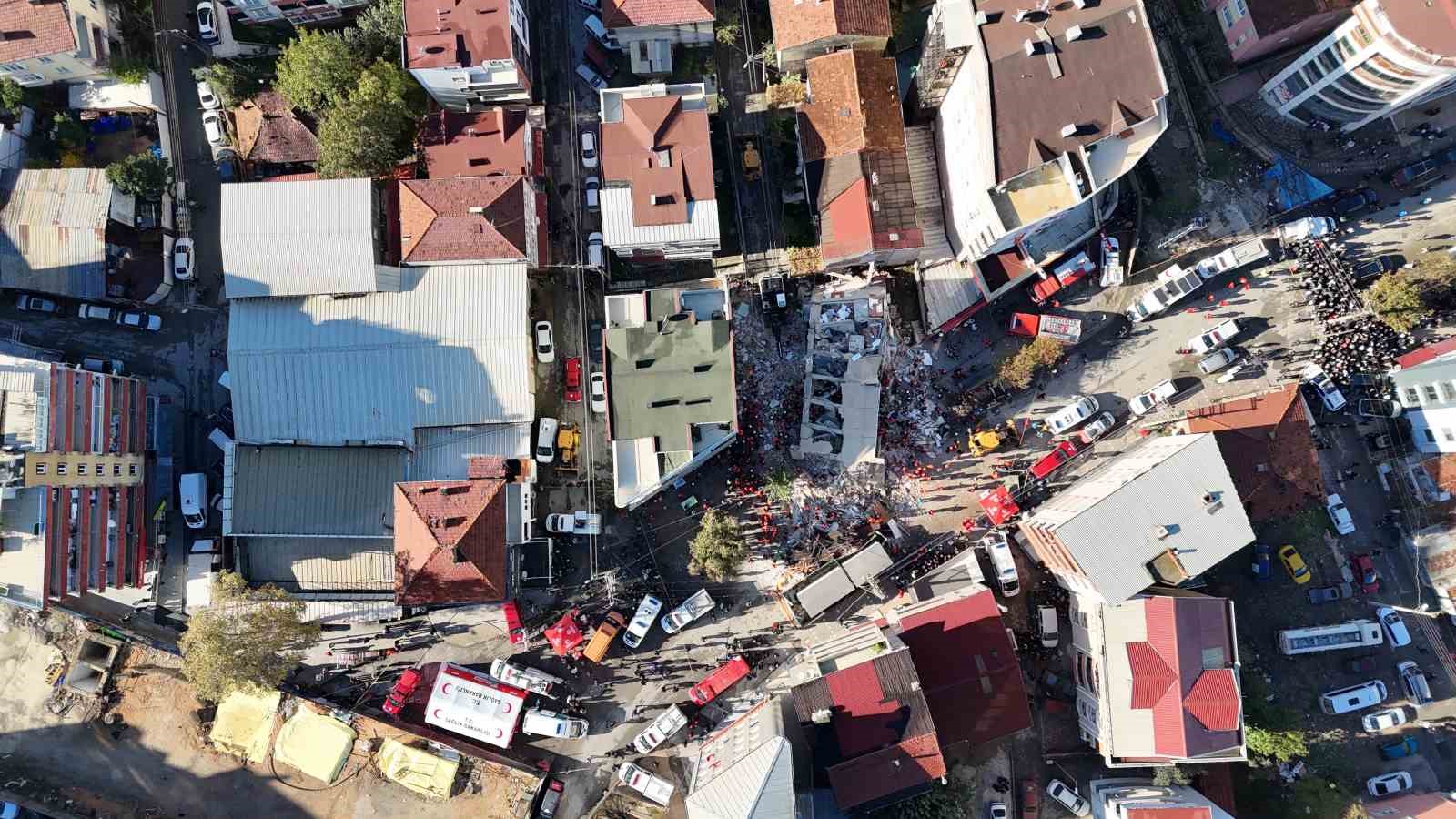 Gebze’de çöken bina havadan görüntülendi 6 gebzede coken bina havadan goruntulendi 2 YB63IAch