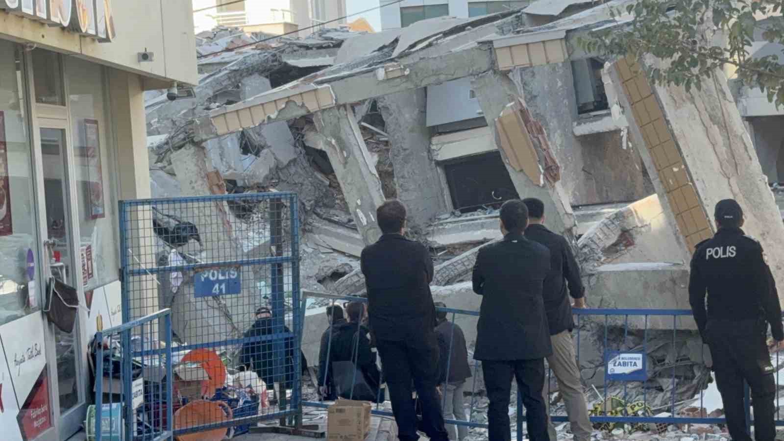 gebzede coken binanin enkazinda inceleme yapiliyor 1 CzsczMJZ