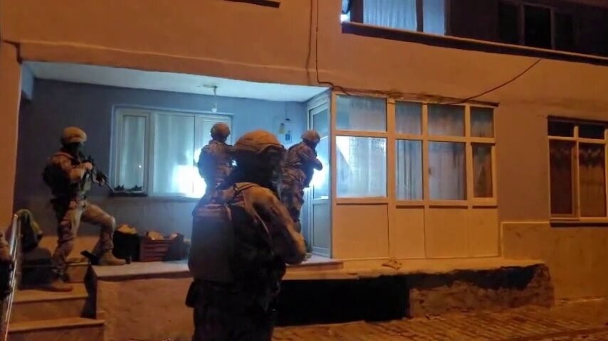 gece goruslu dron destekli operasyon 100 milyonluk tefecilik agi cokertildi 1 PqnIRNW5