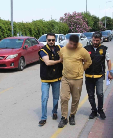 gece-kulubunden-kovuldu-intikam-icin-geldigi-is-yerinde-polis-memurunu-vurdu-7EXRBv8H.jpg
