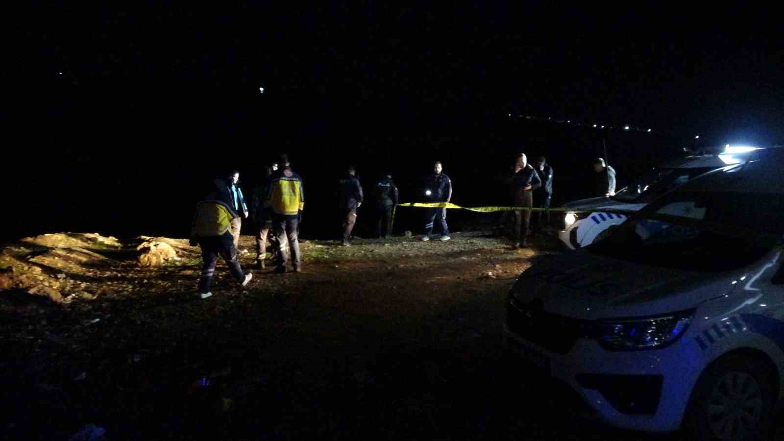 gece yarisi cesedi bulunan sahsin bogulma ani kamerada 4