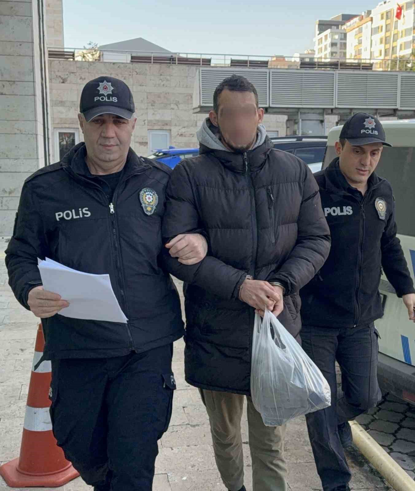 gecici barinma evinde hirsizlik 1 tutuklama 1 Hj1dReP6