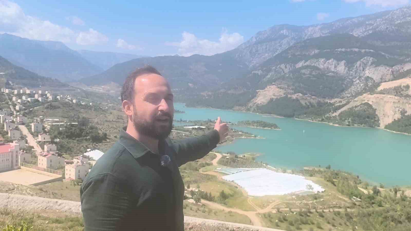 gecmisin izi su ustunde minare ayakta 1 BKEpWDuA
