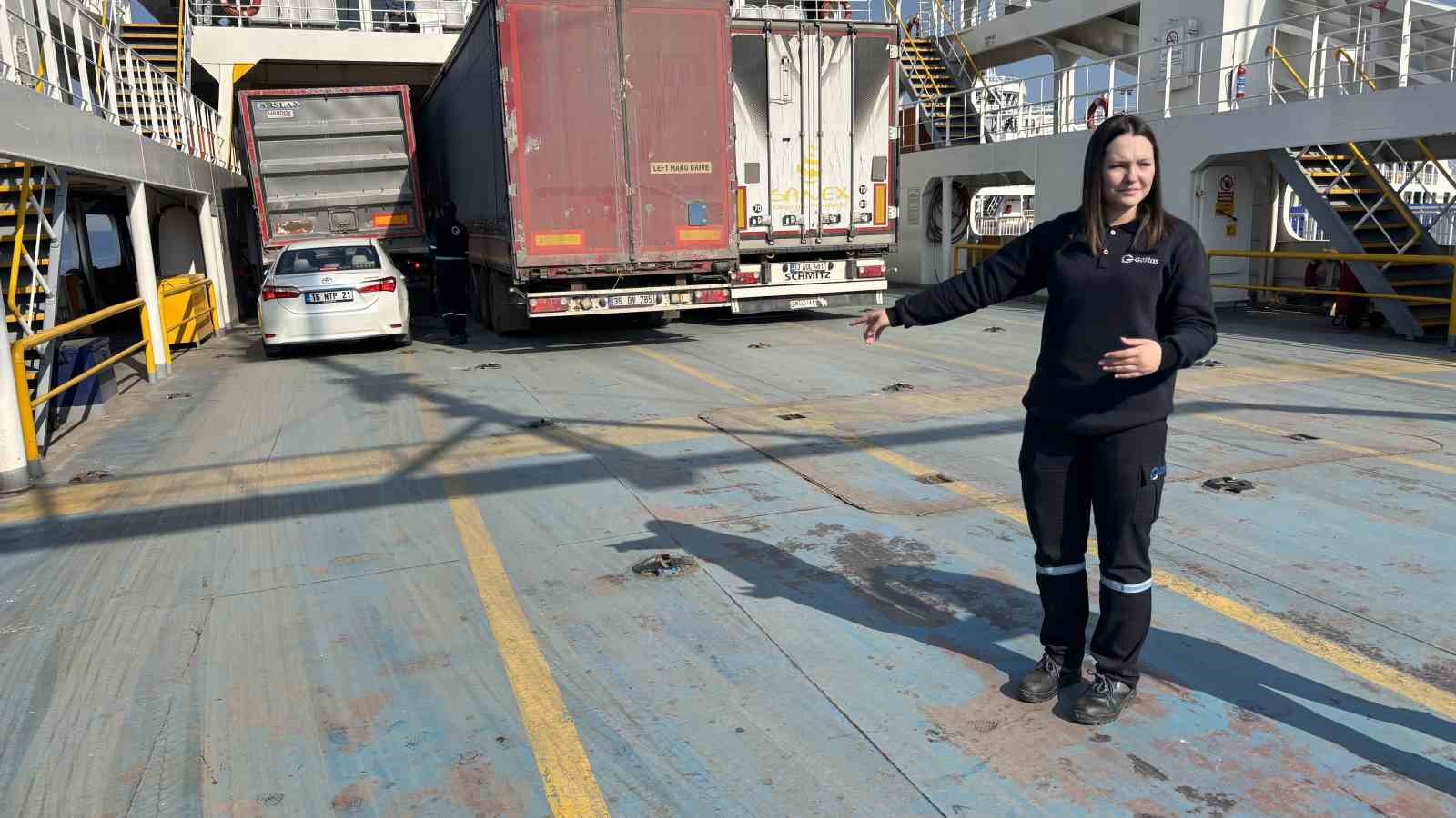 Geleceğin kadın kaptanları denizcilik sektörüne katkı için göreve hazırlanıyor 23 gelecegin kadin kaptanlari denizcilik sektorune katki icin goreve hazirlaniyor 19 7MYPOSpT