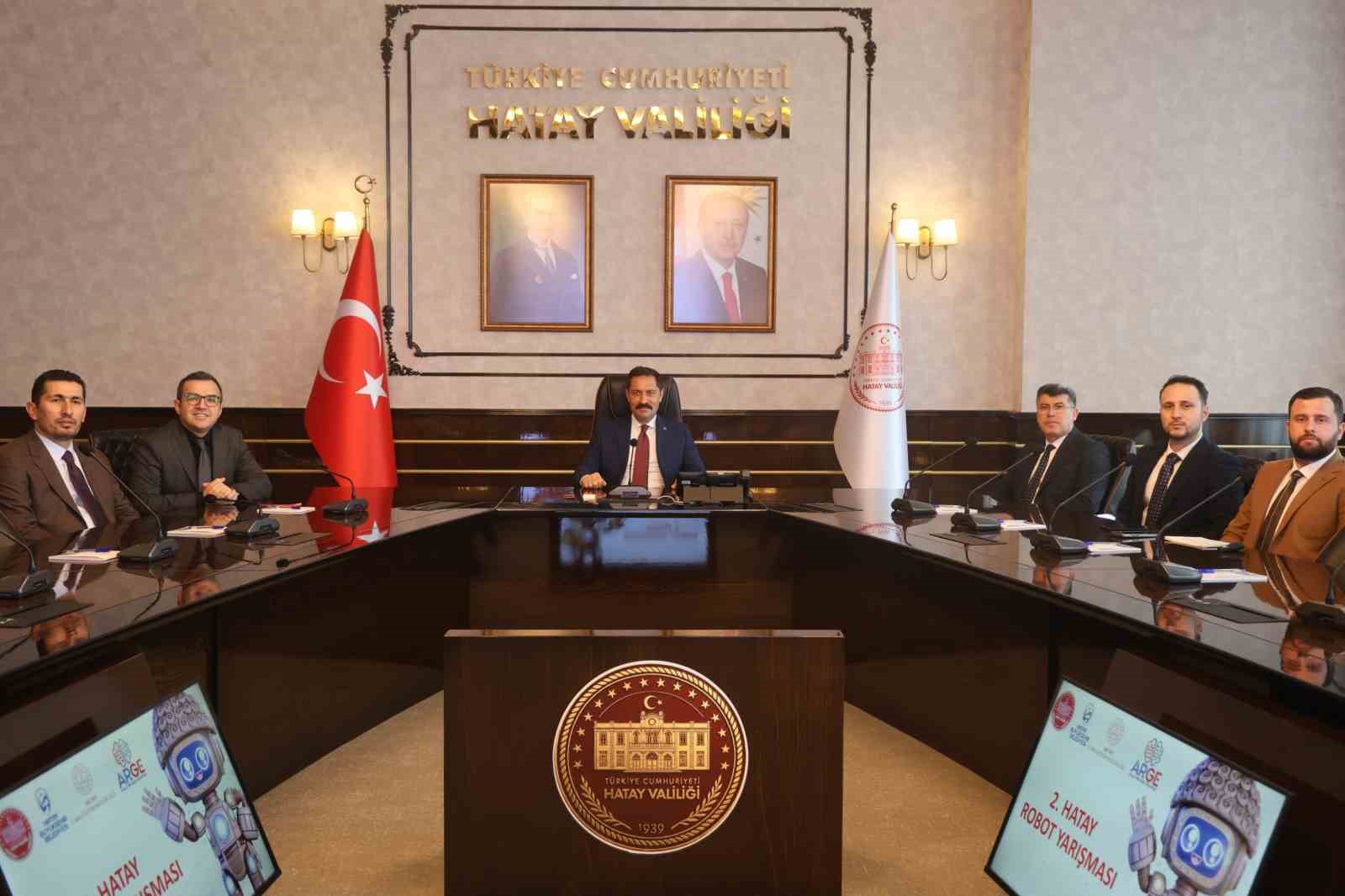 gelecegin kasifleri olacak depremzede cocuklar hataybot robot yarismasina hazirlaniyorlar 2