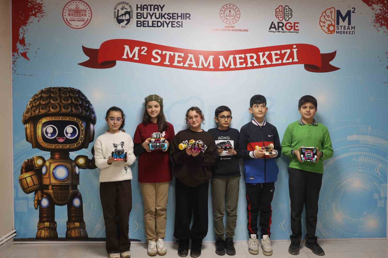 gelecegin kasifleri olacak depremzede cocuklar hataybot robot yarismasina hazirlaniyorlar 6 GK1PD5LI