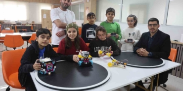 gelecegin-kasifleri-olacak-depremzede-cocuklar-hataybot-robot-yarismasina-hazirlaniyorlar-dKm6tO2L.jpg