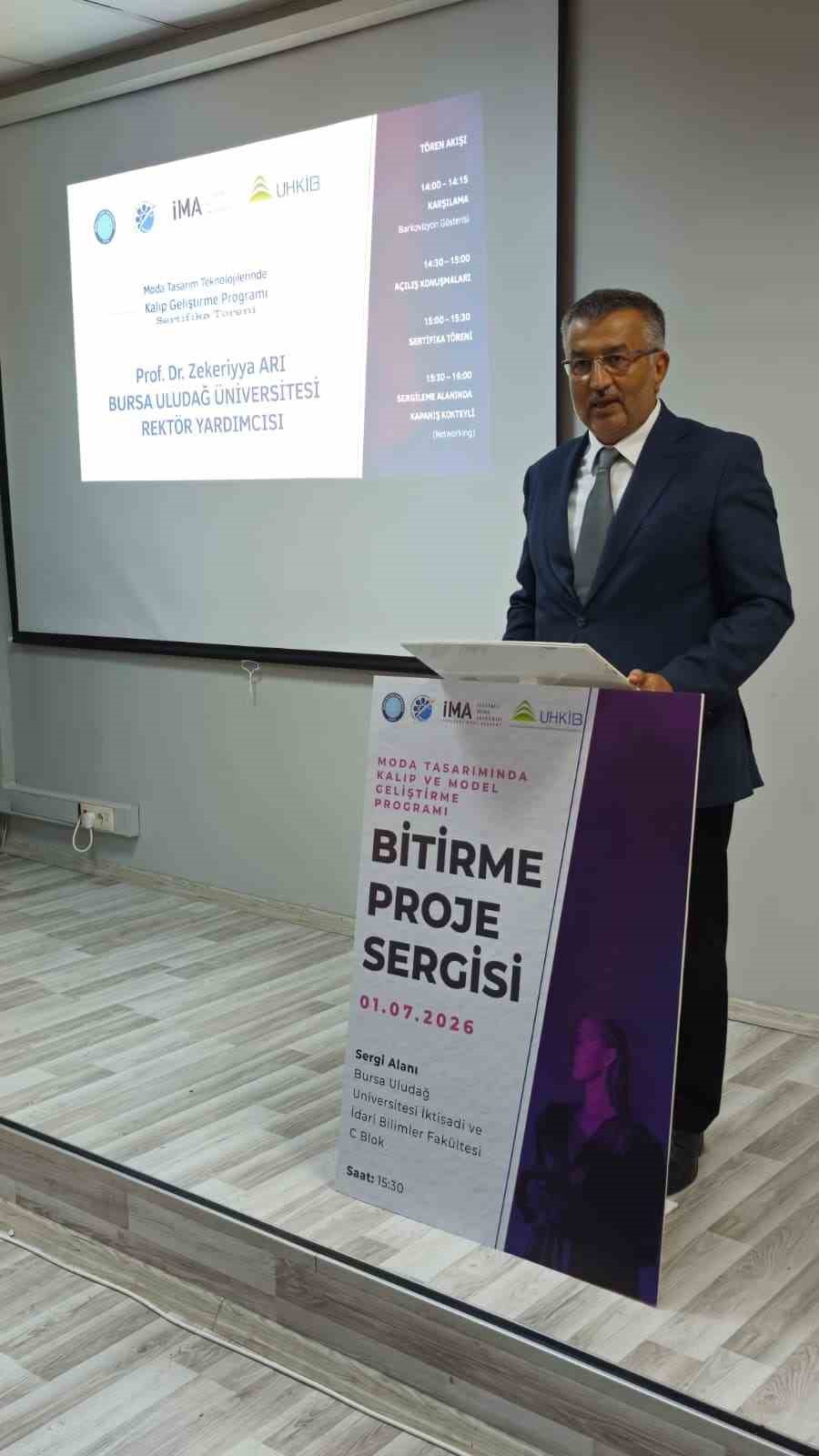 gelecegin moda tasarimcilari bursada sertifikalarini aldi 4 FSlze1gk