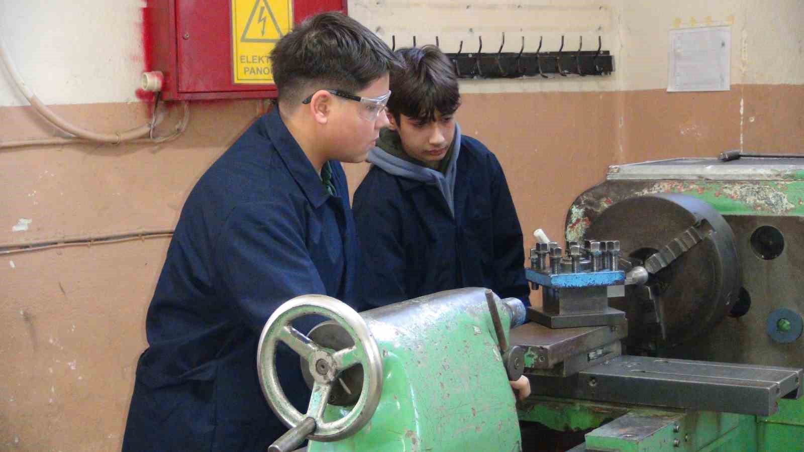 gelecegin savunma sanayi uzmanlari manisada yetisecek 9 y7r9CuQE