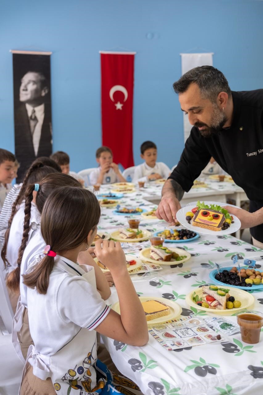 gelecegin sofralari erdekte kuruldu 5 D6jlFCcB