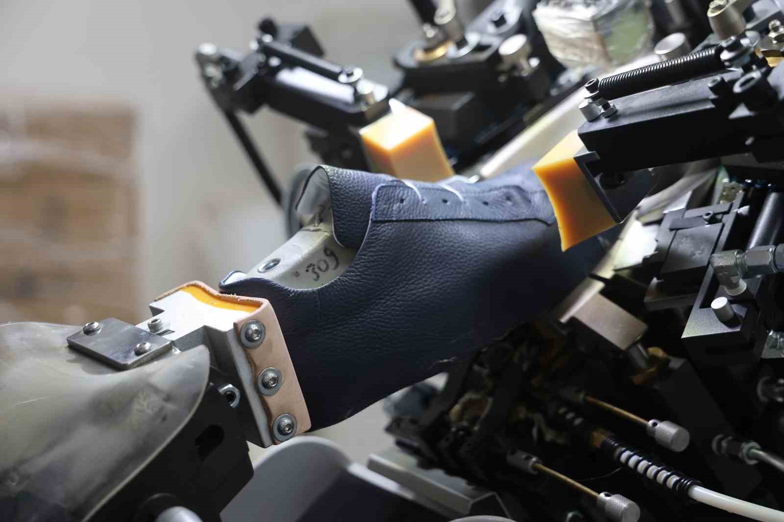 gelecegin ustalarini yetistirecek ayakkabi ortak imalat ve egitim merkezinin acilisi yapildi 4 t4YENbVb