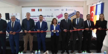 gelecegin-ustalarini-yetistirecek-ayakkabi-ortak-imalat-ve-egitim-merkezinin-acilisi-yapildi-NMywuNV7.jpg