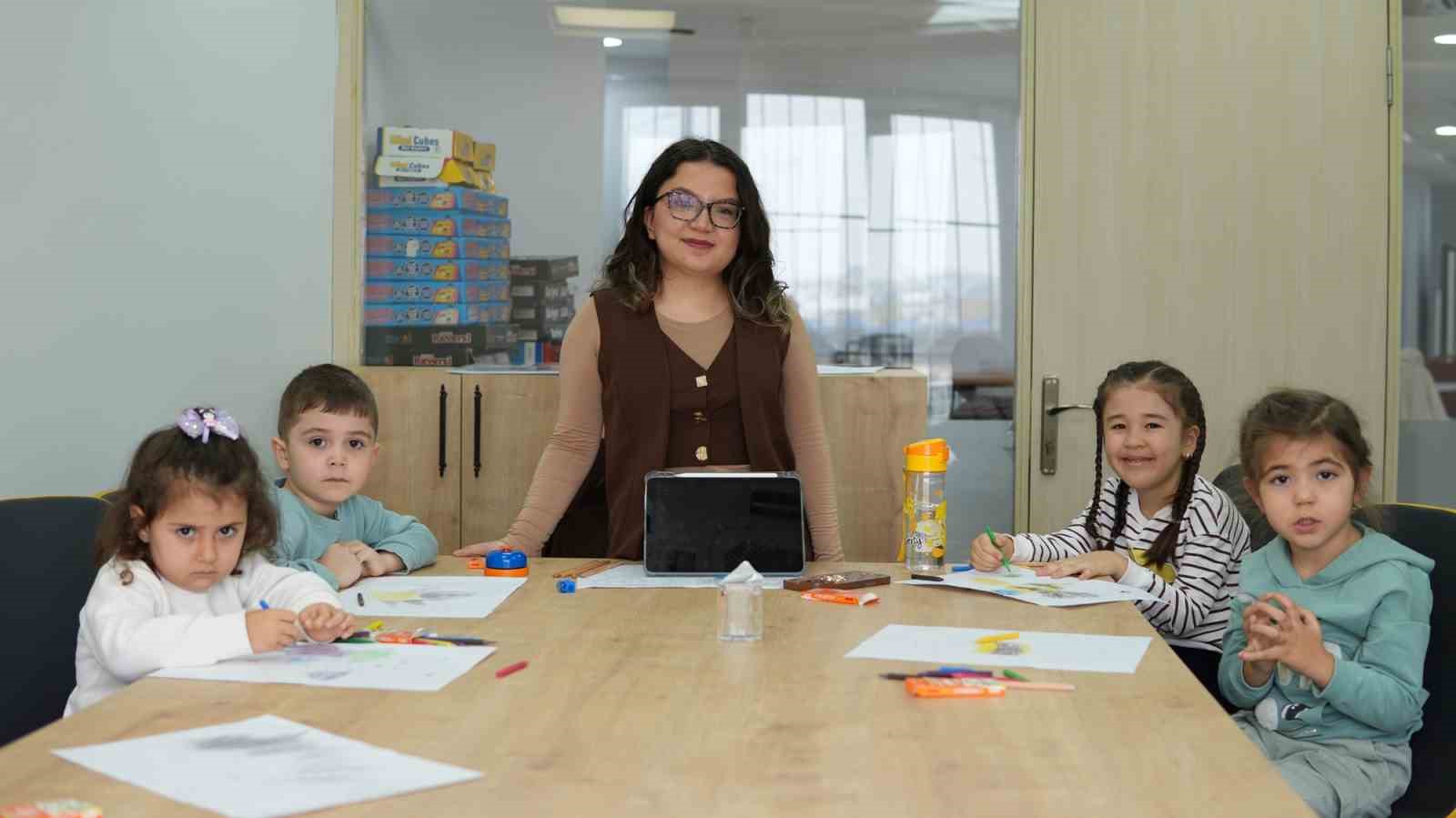 gelecek kestelde yetisiyor 0 pGJuPFIQ