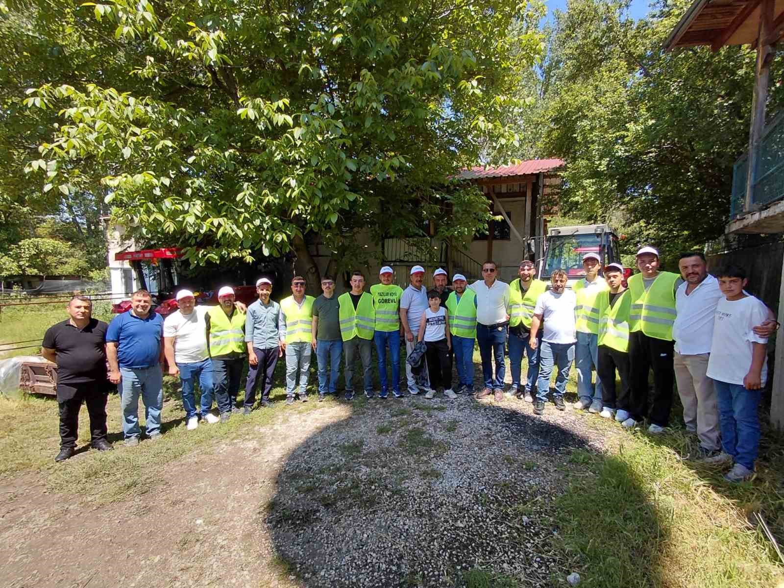 geleneksel hacet bayraminda yarim tondan fazla et dagitildi 1 XZXA7pv3