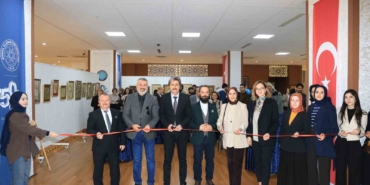 geleneksel-turk-sanatlari-bolumu-ogrencilerinin-eserleri-sergilendi-sXVxfQIw.jpg