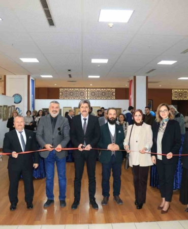 geleneksel-turk-sanatlari-bolumu-ogrencilerinin-eserleri-sergilendi-sXVxfQIw.jpg