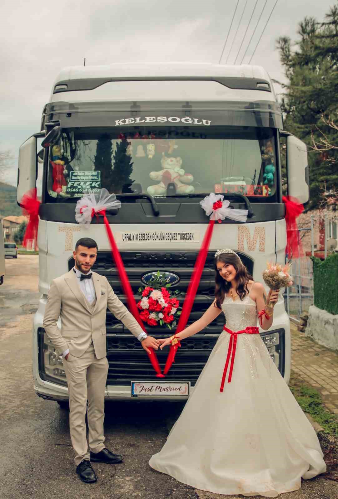 gelini evinden tiri ile aldi 1 2kGrY58Y
