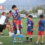 gelisim-ligine-u14-ve-u15-de-katilacak-olan-altinyildiz-calismalara-hiz-verdi-dJaDvOi5.jpg