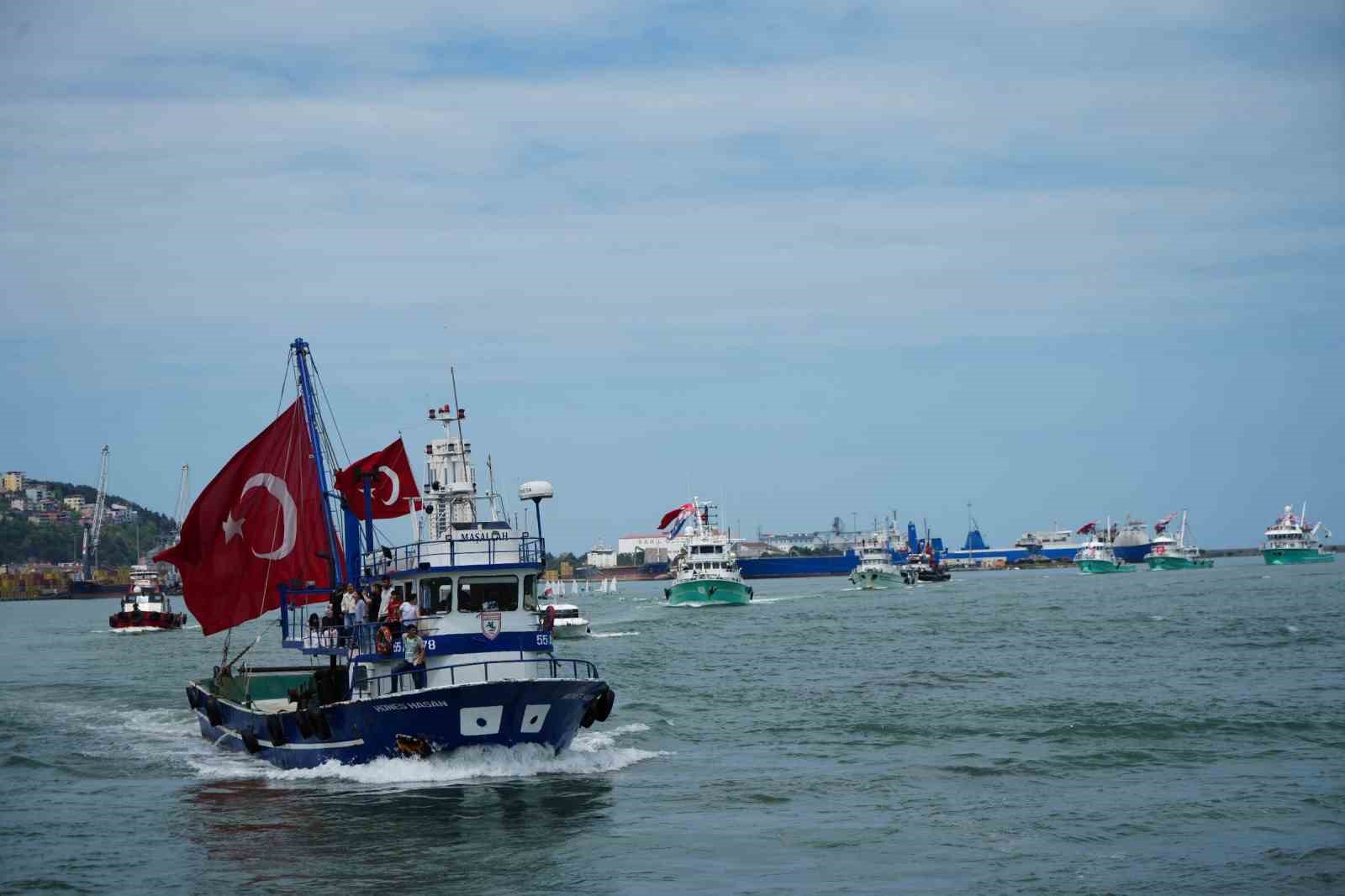gemilerin denizden toren gecisine yogun ilgi 10 ZMWB9VzV