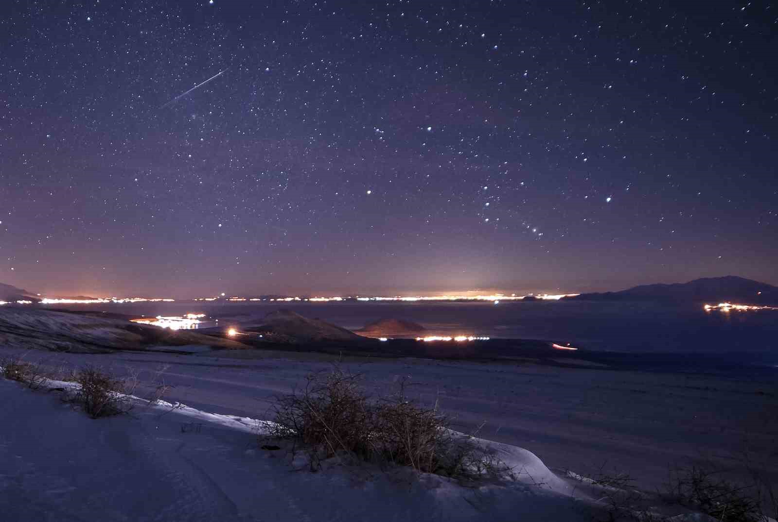 geminid meteorlari bitliste kartpostallik manzaralar olusturdu 0