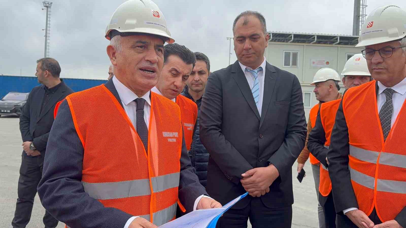 gemlik limaninda guvenlik gucleniyor ikinci x ray cihazi hizmete girdi 1 R5FKstvf