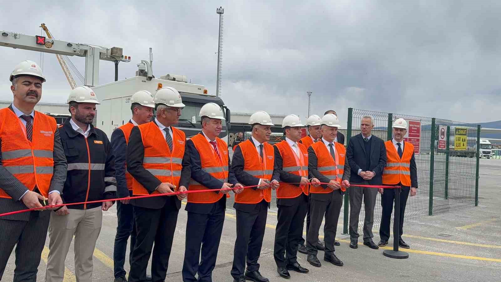 gemlik limaninda guvenlik gucleniyor ikinci x ray cihazi hizmete girdi 2 LEXDhFUb