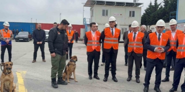 gemlik-limaninda-guvenlik-gucleniyor-ikinci-x-ray-cihazi-hizmete-girdi-fd69kLm9.jpg