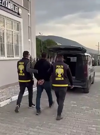gemlikte-29-yil-kesinlesmis-hapis-cezasi-bulunan-firari-yakalandi-udrHR7ln.jpg