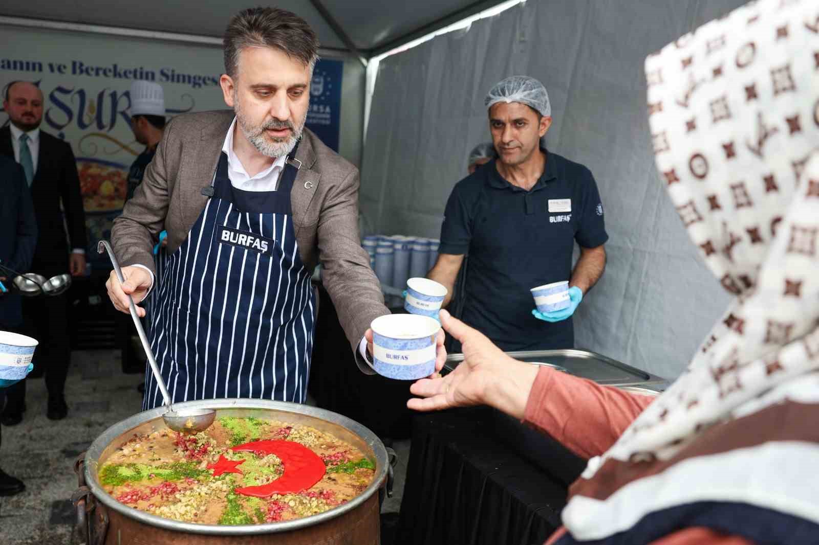 gemlikte asureler biba ve varanktan 2 POFQ4KbW