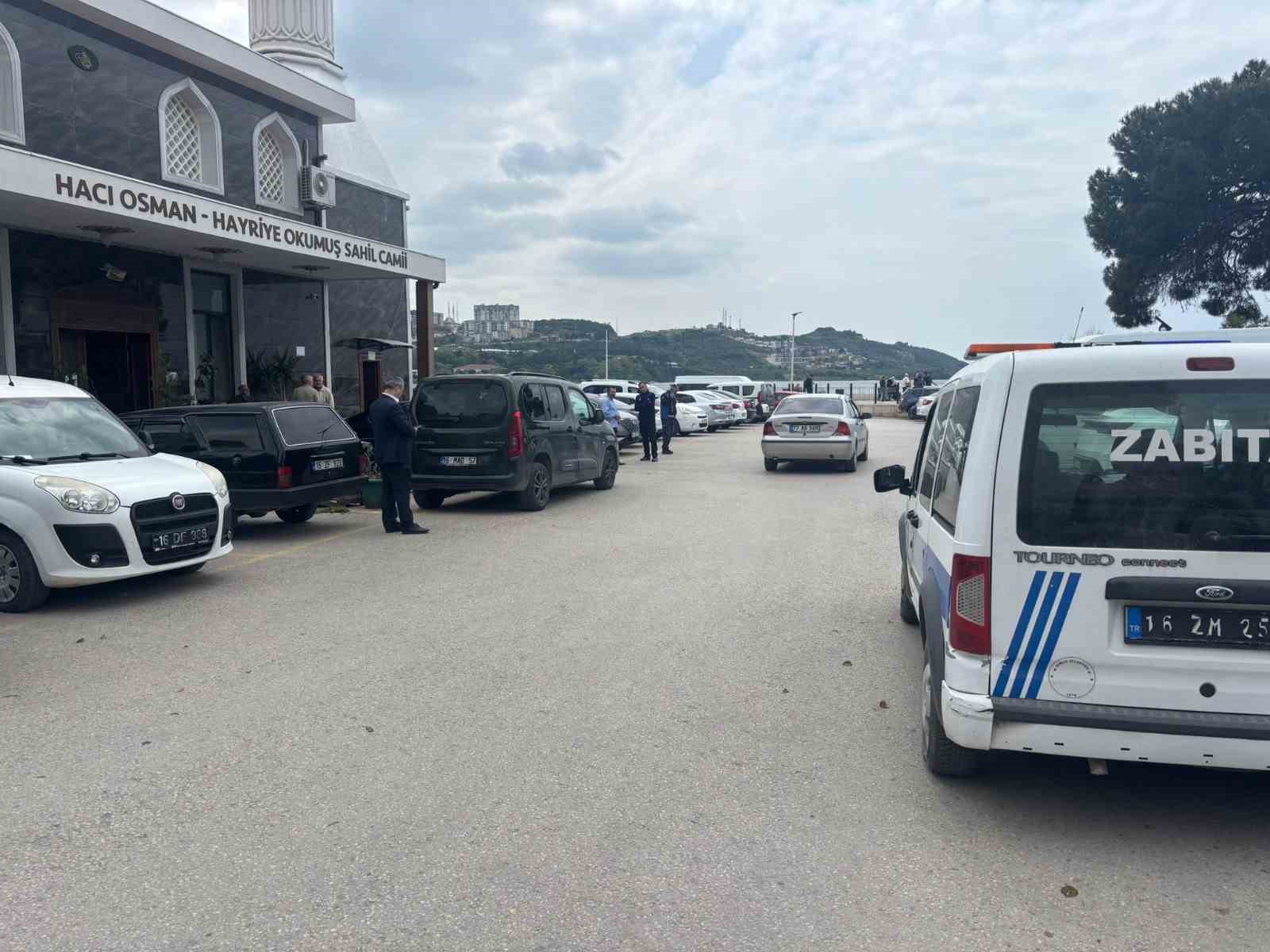 gemlikte isgal edilen otopark ve tuvaletlere kaymakamlik mudahalesi 2 lt86fkFv