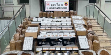 gemlikte-kacak-sigara-operasyonu-2-kisi-tutuklandi-K6N1c8Bp.jpg
