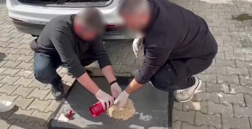gemlikte uyusturucu operasyonu 2 zanli adliyeye sevk edildi 1
