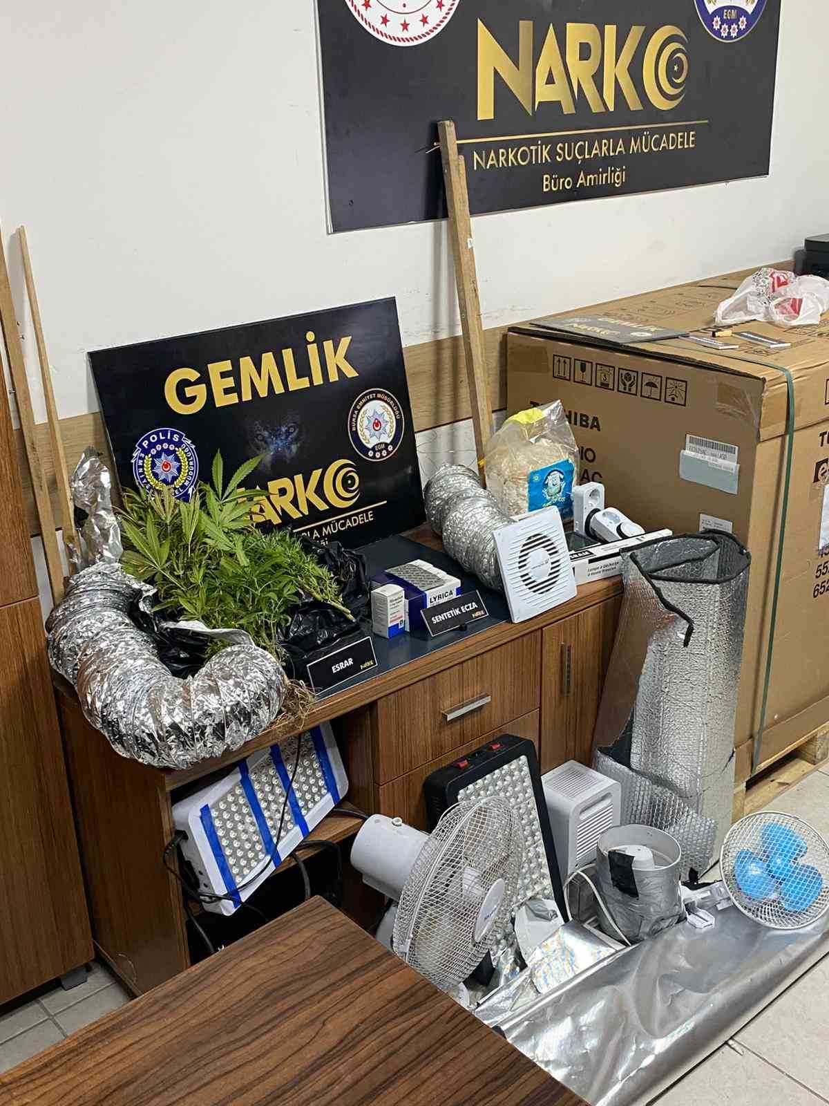 gemlikte uyusturucu tacirlerine operasyon 2 12UW2SuH