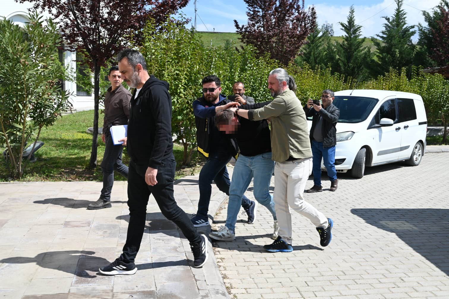 gemlikte yasli kadinin katil zanlisi yakalandi 1