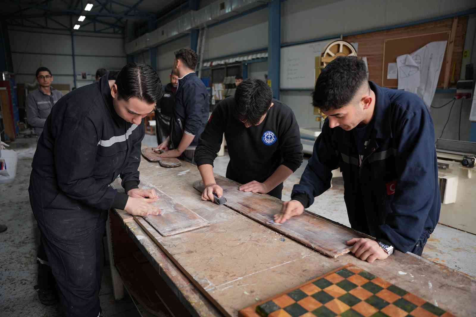 genc denizcilerin mesleki egitimine destek 0 4QMHmVU5